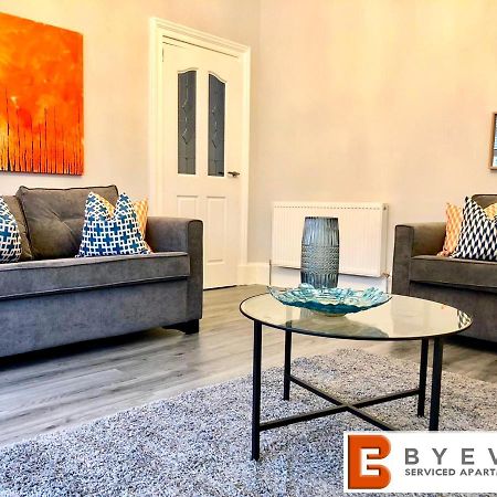 Byevo Almar Villa - Close To City And Airport - Perfect For Contractors Or Large Groups Glasgow Esterno foto